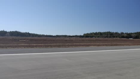 Pilot's-View-Taxiing-on-the-Runway---Sunny-Day