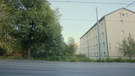 Tram-passing-by-in-Oslo-on-a-bright-day