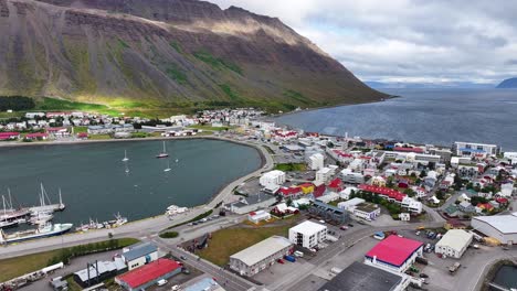 Isafjordur,-Islandia