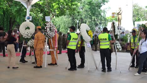 El-Ejército-Y-La-Policía-Se-Reunieron-En-La-Ciudad-Durante-El-Día-De-La-Independencia-De-Filipinas-Y-Esperaron-La-Llegada-Del-Vicepresidente-Filipino.