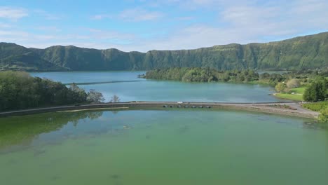 Sete-cidades-crater-lakes-in-azores-on-a-sunny-day,-aerial-view