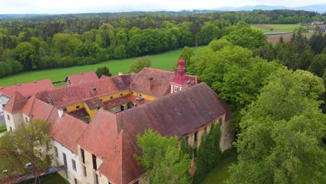 Schloss-Kalsdorf-Castle-in-Austria,-Renaissance-medieval-landmark-building