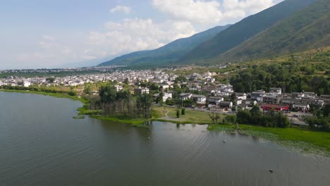 The-aerial-perspective-highlights-the-lake's-vastness-and-the-intricate-patterns-formed-by-its-shoreline