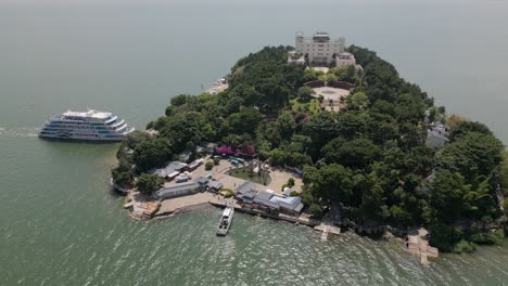 Drone-footage-of-Nanzhao-Amorous-Island-in-Dali,-China