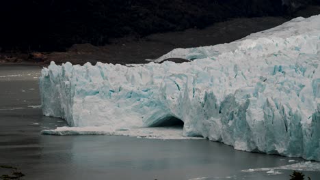 Nahaufnahme-Des-Perito-Moreno-Gletschers,-Nationalpark-Los-Glaciers-In-Der-Provinz-Santa-Cruz,-Patagonien,-Argentinien