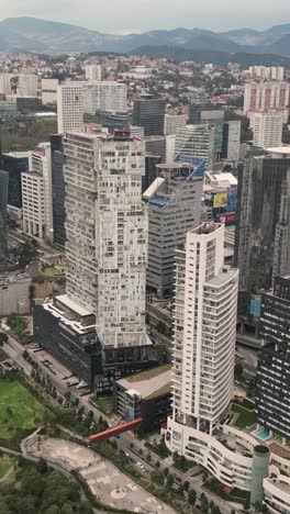 Modern-buildings-in-the-Santa-Fe-area-of-CDMX,-vertical-mode