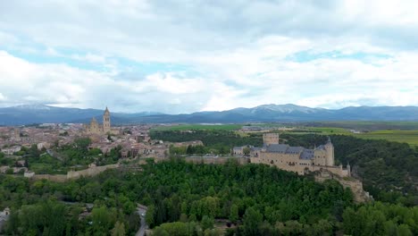 Aereal-view-of-old-town-Segovia-at-DJI