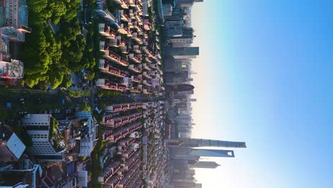 Aerial-zoom-in-shot-of-downtown-Shanghai,-China