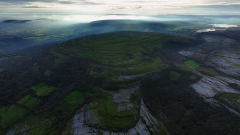 Der-Burren,-Green-Road,-County-Clare,-Irland,-November-2023