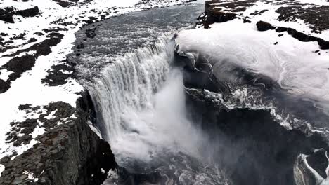 An-aerial-shot-approaching-Selfoss-Waterfall,-Iceland