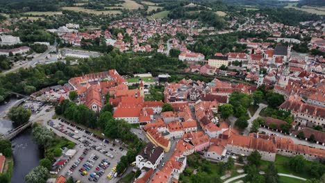 Český-Krumlov,-Bohemia-Del-Sur,-República-Checa,-Julio-De-2023