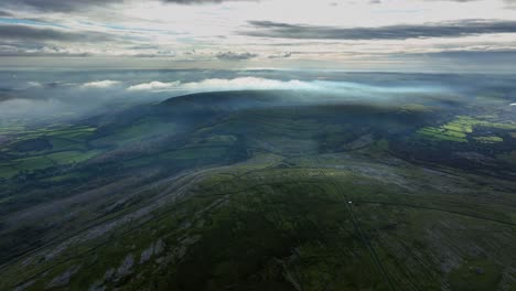 Der-Burren,-Green-Road,-County-Clare,-Irland,-November-2023