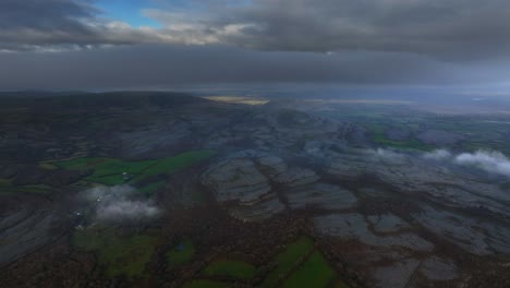 Der-Burren,-Green-Road,-County-Clare,-Irland,-November-2023