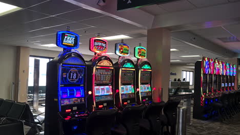 Gaming-Gambling-Machines-on-Departure-Gate-of-Reno-Tahoe-International-Airport,-Nevada-USA