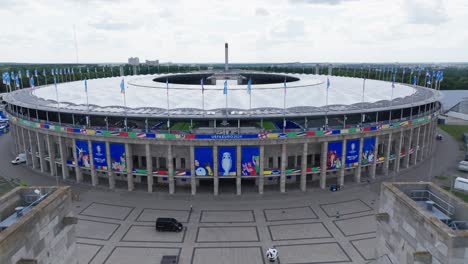 Establishing-Drone-Shot-UEFA-EURO2024-Berlin-Olympic-Stadium-revealing-Football-Pitch