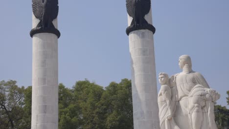 Ninos-Heroes-Monument-In-Chapultepec-Park,-Mexico-City-landmark