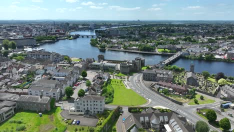 King-John's-Castle,-Limerick,-Ireland,-May-2024