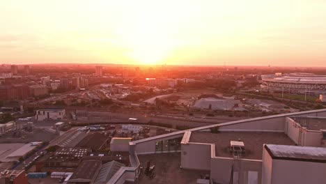 Londres-Atardecer-Zumbido-Volador-Estadio-De-Stratford