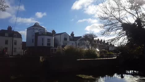 Ein-Zeitraffer-An-Einem-Ort-In-Canterbury,-Kent,-Großbritannien