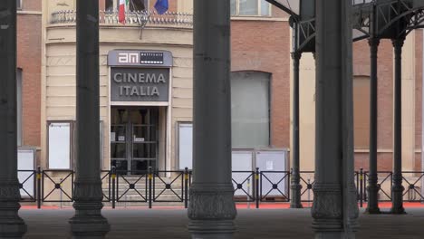 Saluzzo,-Piemonte,-Italia,-empty-streets,-old-town,-ancient-buildings,-monuments