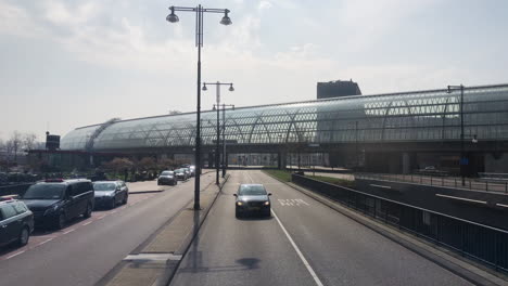 Vista-Urbana-De-La-Moderna-Estación-De-Tren-Sloterdijk-De-Ámsterdam.