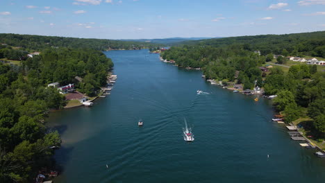 Aerial-Over-Lake-Community-on-Beautiful-Summer-Day,-Pennsylvania,-U