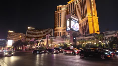 Las-Vegas-Strip-at-night