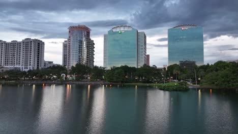 Aerial-view-of-Lake-Eola-in-Orlando-Town-during-cloudy-day