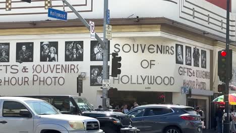 Tienda-De-Souvenirs-Famosos-De-Hollywood-En-Los-Ángeles