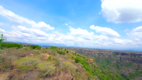 Schöne-Aussicht-Auf-Das-Öko-Villen-Cottage-Mit-Drohne-In-Tlaltetela,-Veracruz,-Mexiko