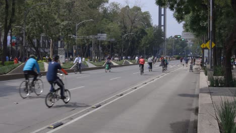 Mexico-City-cycle-lane,-green-environmentally-friendly-transportation