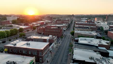 orbiting-aerial-of-Bristol-Tennessee-at-sunrise