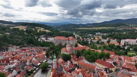 Český-Krumlov,-Bohemia-Del-Sur,-República-Checa,-Julio-De-2023