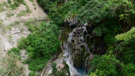 Cascada-La-Gloria-Y-Cañón-Del-Mezquital-En-Las-Cuevas-De-Tolantongo,-México