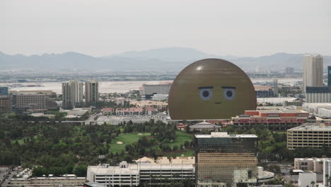 Cara-Sonriente-Gigante-Icónica-En-La-Esfera-De-Las-Vegas