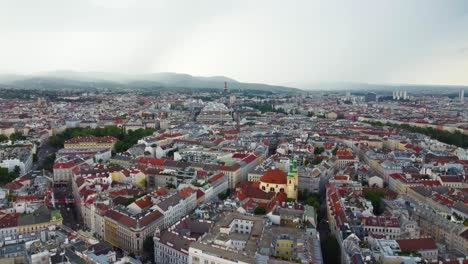 Luftaufnahmen-über-Die-Stadt-Wien-In-Österreich