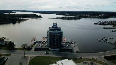 Aerial-4K-Drone-Shot-Lake-of-Woods-Lakeside-Inn-Hotel-Kenora-Ontario