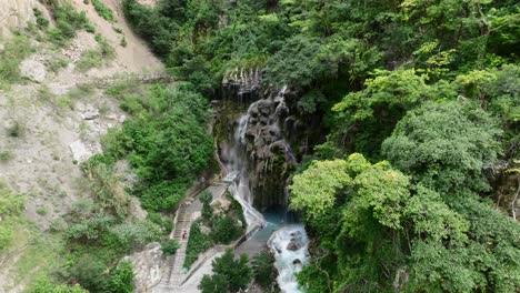 La-Gloria-Waterfall-and-the-Mezquital-Canyon-at-Grutas-Tolantongo,-Mexico