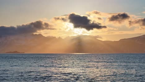 Luftaufnahme-Der-Lofoten-Inseln,-Wunderschöne-Landschaft-Im-Winter