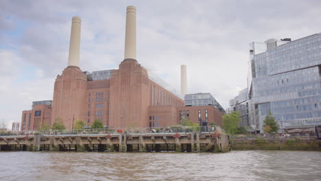 Redeveloped-Battersea-Power-Station-brick-building-in-London-viewed-from-Thames