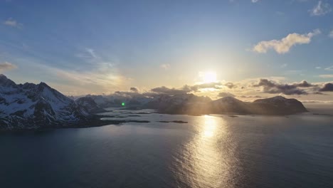 Luftaufnahme-Der-Lofoten-Inseln,-Wunderschöne-Landschaft-Im-Winter