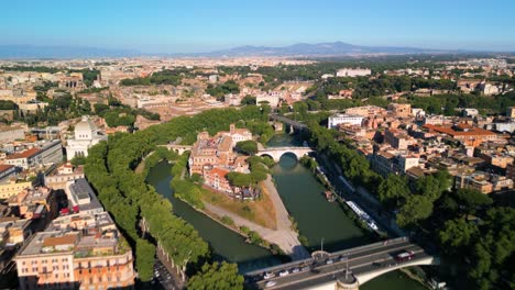 Sorprendente-Hiperlapso-Revela-La-Isla-Tiberina-En-Roma,-Italia