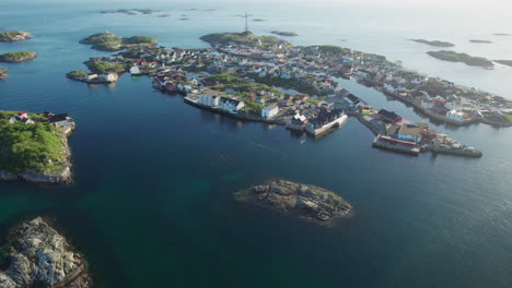 Discovering-the-beautiful-Norwegian-city-of-Henningsvaer-from-the-air
