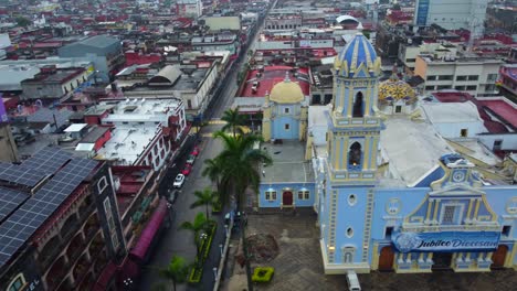 beautiful-aerial-view-with-drone-of-the-historical-Center-on-the-city-of-Cordoba,-Veracruz,-Mexico