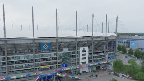 HSV-Drohnen-Luftaufnahme-Außerhalb-Des-HSV-Hamburg-Stadions,-UEFA-Euro-2024,-Hamburg,-HSV-Stadion