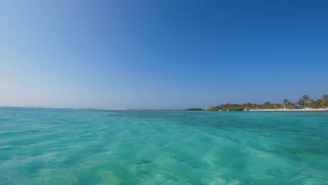 Playas-Paradisíacas-Con-Aguas-Cristalinas-En-Los-Cayos-De-Belice