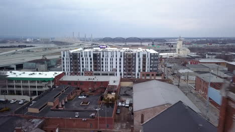 Aerial-view-of-Louisville-Kentucky's-infrastructure,-with-roads,-flyovers-and-various-other-properties-seen