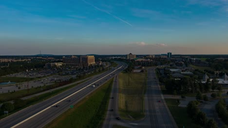 La-Puesta-De-Sol-Se-Superpone-A-La-I-49-En-El-Noroeste-De-Arkansas.