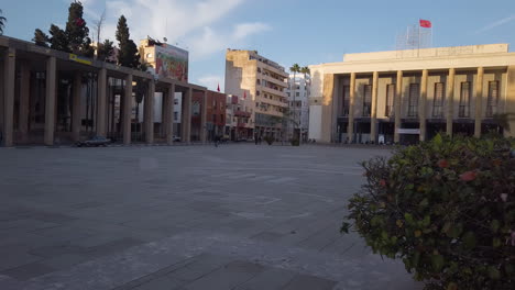 Colonial-buildings-of-Meknes-Town-Hall-and-the-main-post-office,-seen-from-the-main-administrative-square