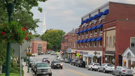 4K-Camden-Maine-historic-downtown-shopping-district